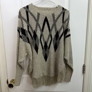 Ethereal beige geometric crewcut long sleeve tassel hem soft knit sweater large